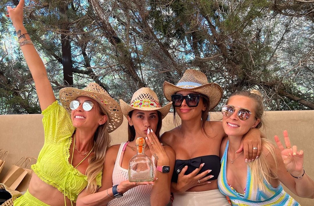 La rosarina y sus amigas se divirtieron juntas en las Islas Baleares.