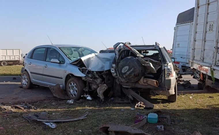 Choque en cadena en la autopista Córdoba-Rosario (Gentileza)