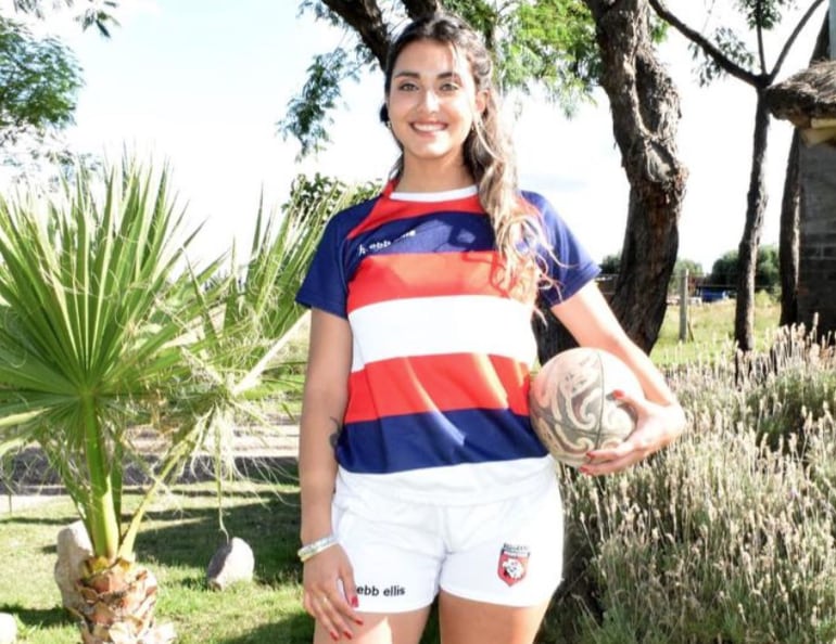 Milagros Canteros representante de la Vendimia de San Rafael y embajadora del rugby femenino.