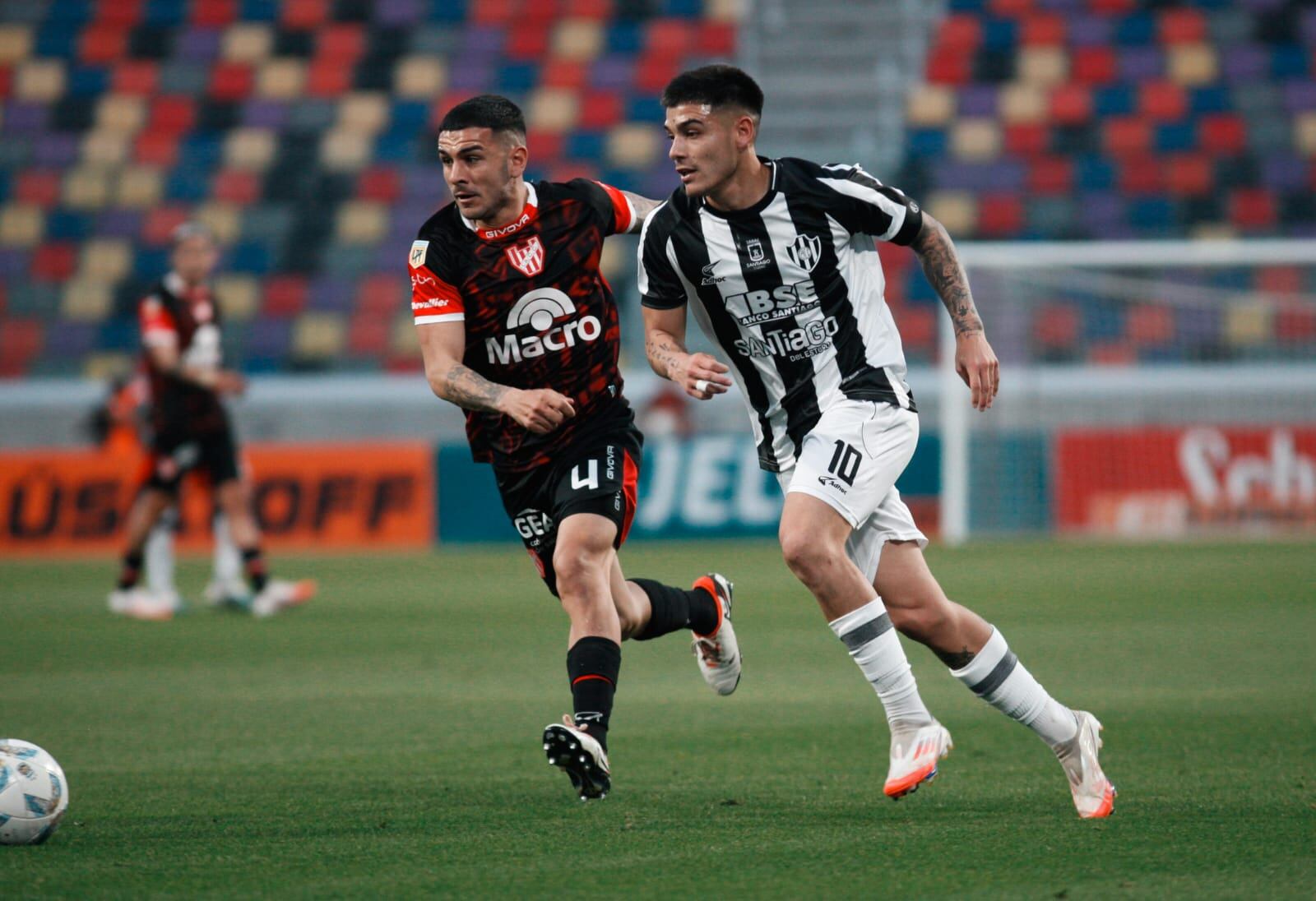 Instituto en su partido ante Central Córdoba. (prensa Central Córdoba).