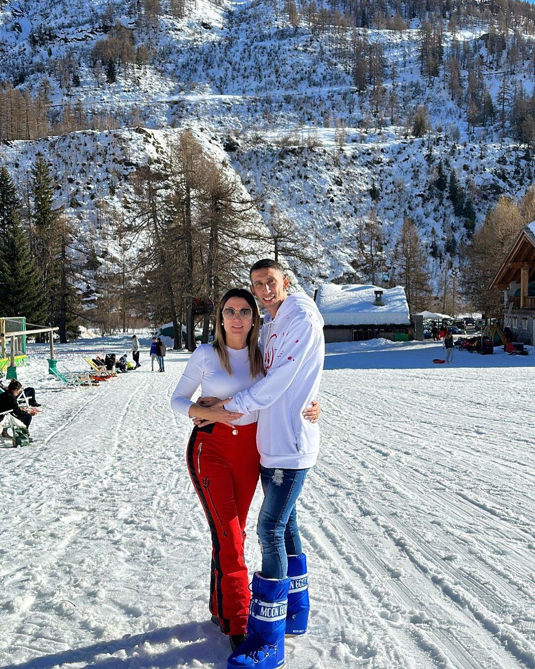 El matrimonio rosarino se calzó las botas y sacó provecho al máximo de su visita a Courmayeur.