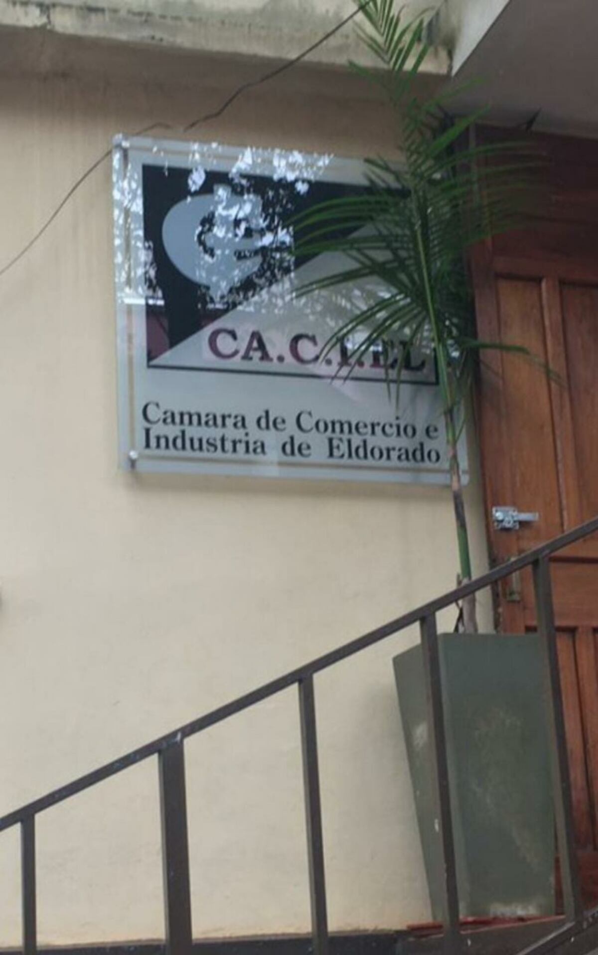 Eldorado: entrega de certificados en Marketing Digital y Ventas