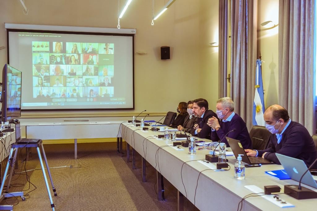 Los participantes de la 108º Asamblea del Consejo Federal de Educación, también iniciaron las gestiones de cara al ciclo lectivo 2022.