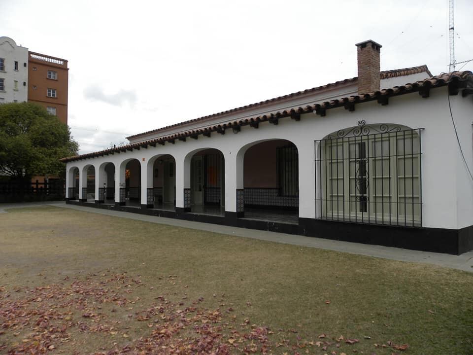 La vieja casona antes de que comiencen con las refacciones.