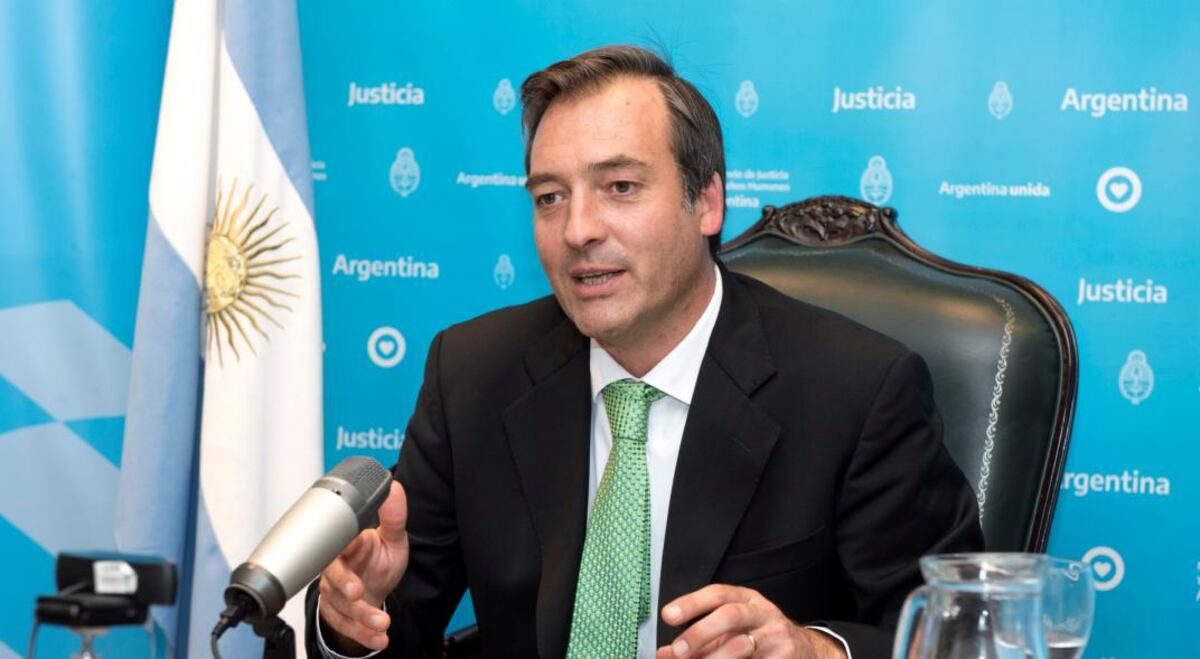 Martín Soria le solicitó a la Corte que intervenga ante el conflicto entre Nación y Ciudad por las clases