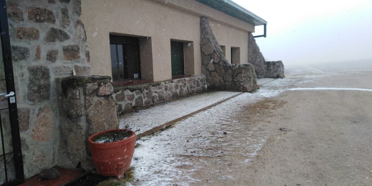 Nieva en Los Gigantes y el frío sigue en Punilla