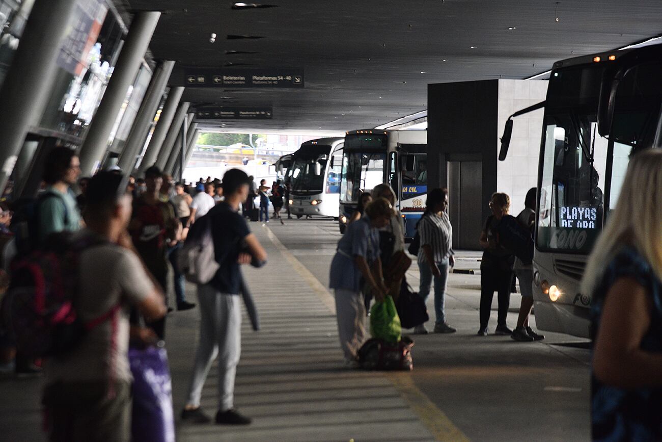 Anunciaron paro de interurbanos en Córdoba. Foto: (Pedro Castillo / La Voz)