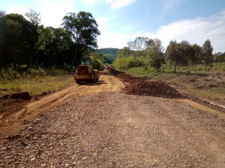 La Dirección Provincial de Vialidad ejecuta obras de mantenimiento en rutas terradas