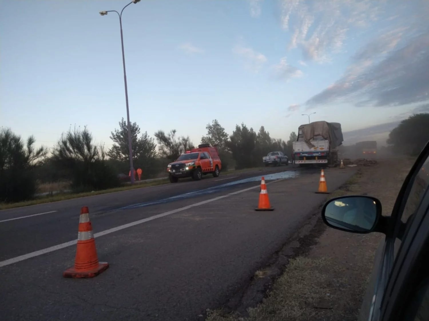 Accidente entre dos camiones en San Luis.