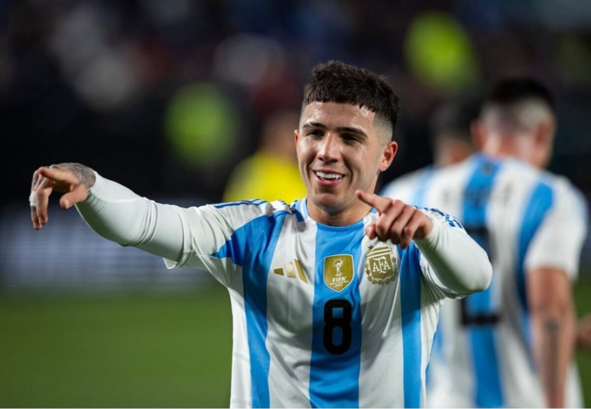 “Está enamorado”: Quién es la famosa influencer argentina por la que Enzo Fernández habría dejado a Valentina Cervantes