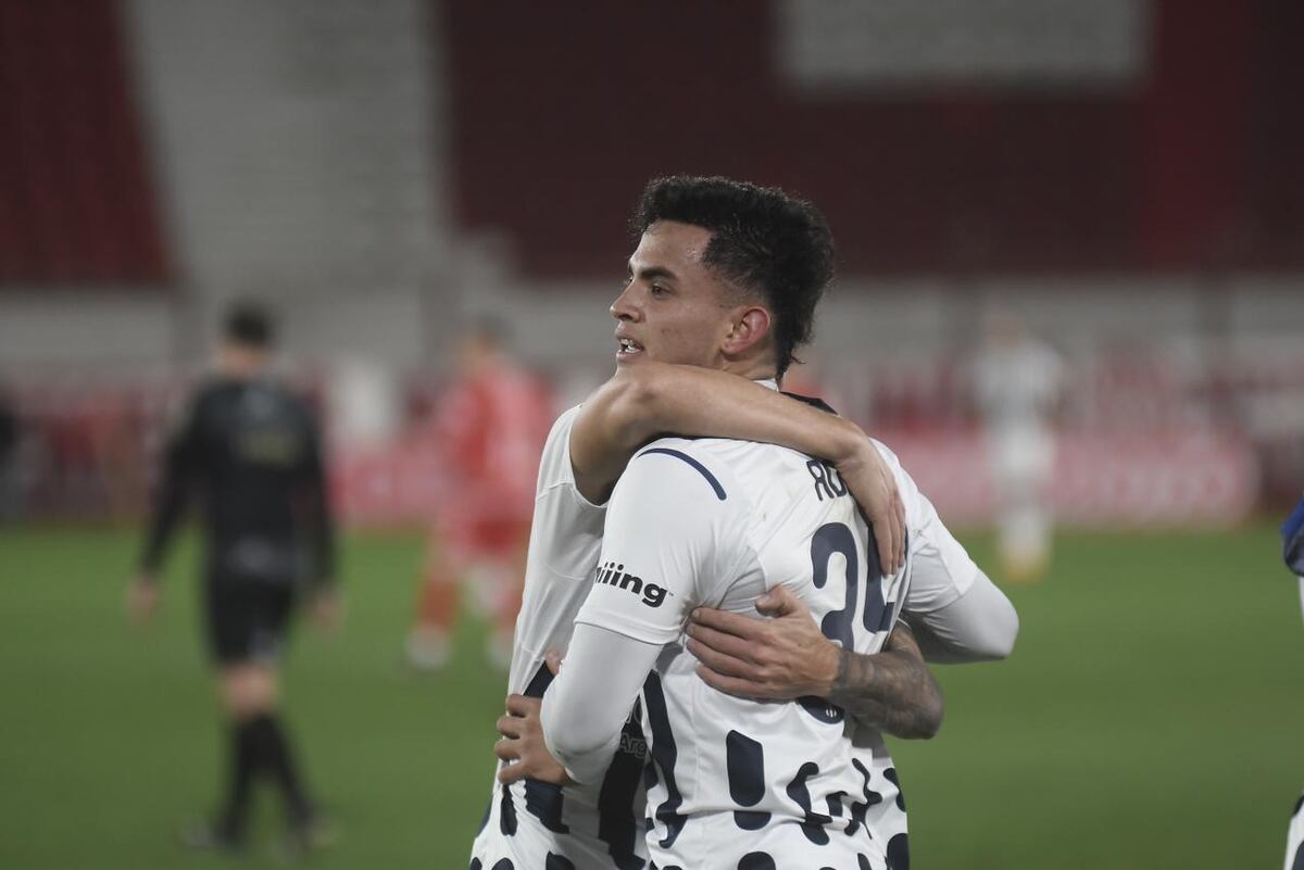 Belgrano, Talleres e Instituto en Liga Profesional, episodio 25; pelear arriba, salir de abajo