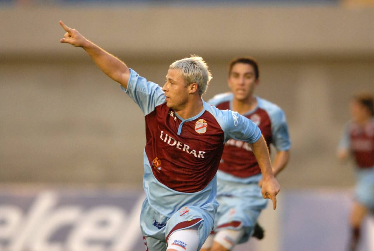 Damonte jugó en Arsenal en 2007.