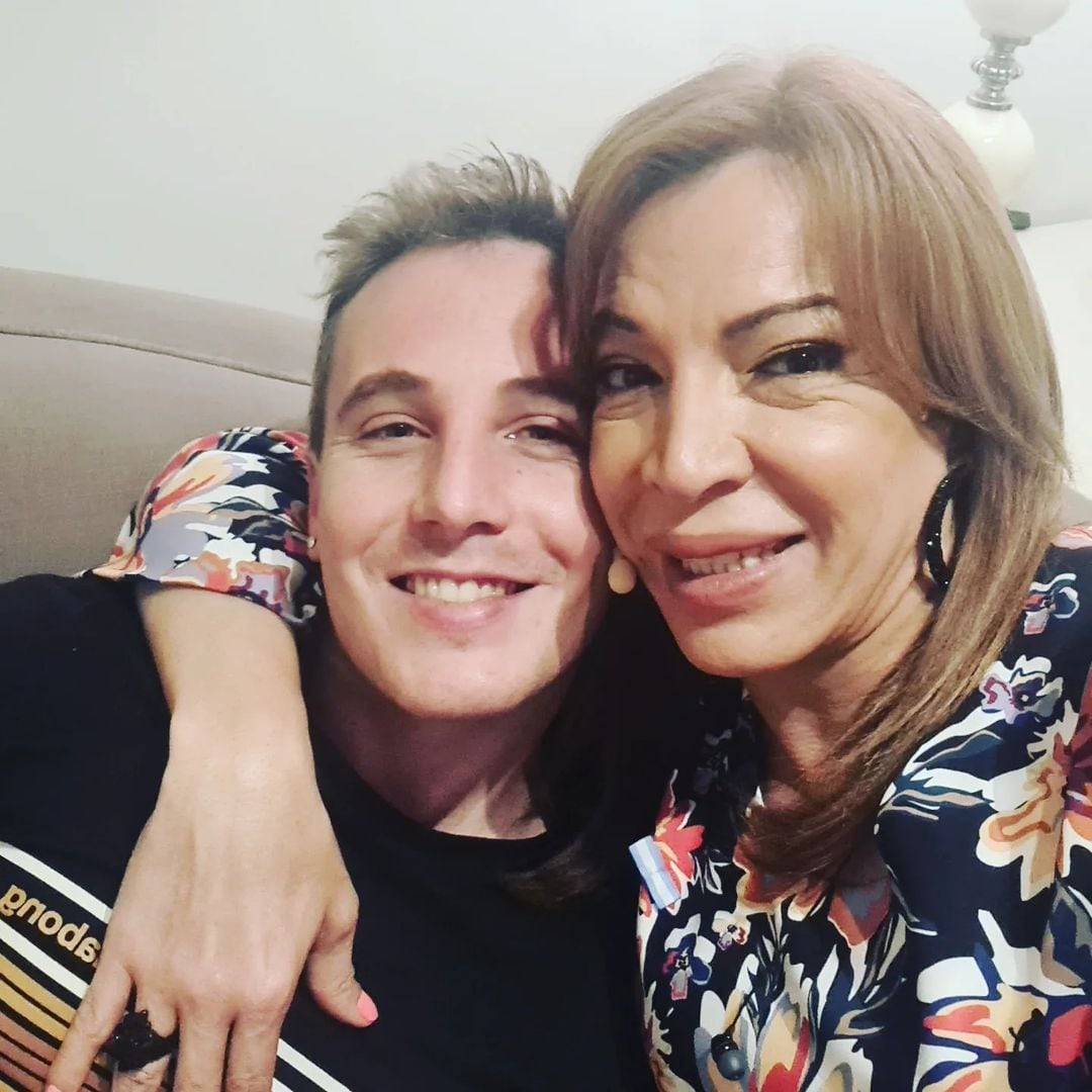 Lizy Tagliani y Sebastián Nebot