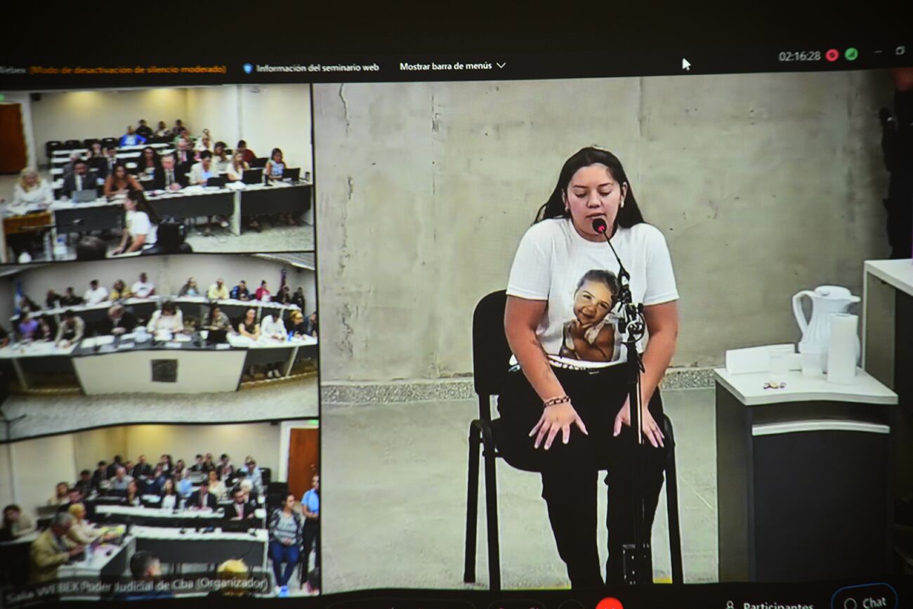 Justina, mamá de una bebé sobreviviente en la décima jornada del juicio por la muerte de bebés en el Hospital Neonatal. (Pedro Castillo / La Voz)