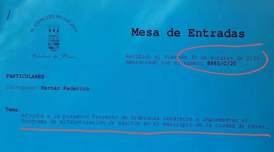 Autor del libro “La música de la brisa” insiste en la necesidad de implementar un programa municipal de alfabetización para adultos en Pérez