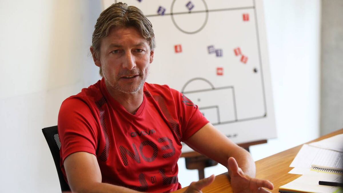 Gabriel Heinze sobre Newell’s: “No veo que cambie todo por un nombre”