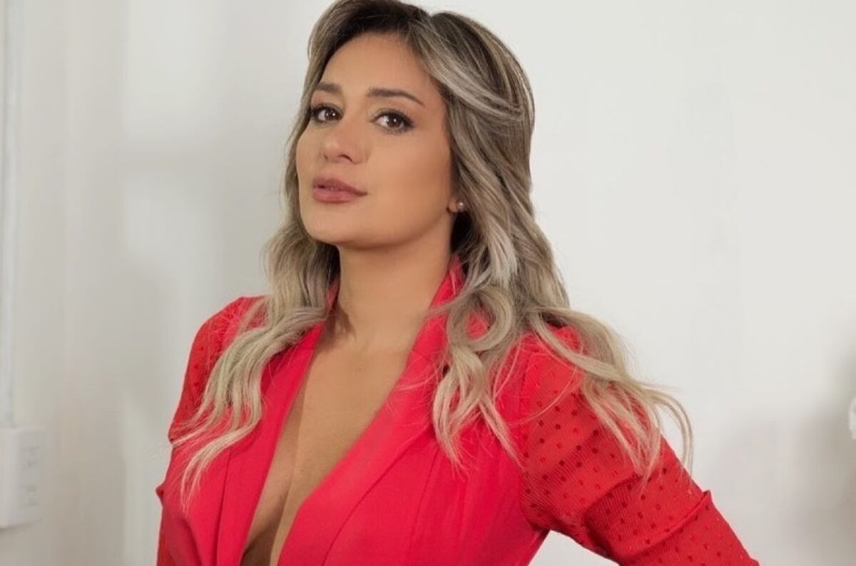 Cande Correa, la “concejal fit”, salió a bailar con un osado vestido y recibió elogios y críticas