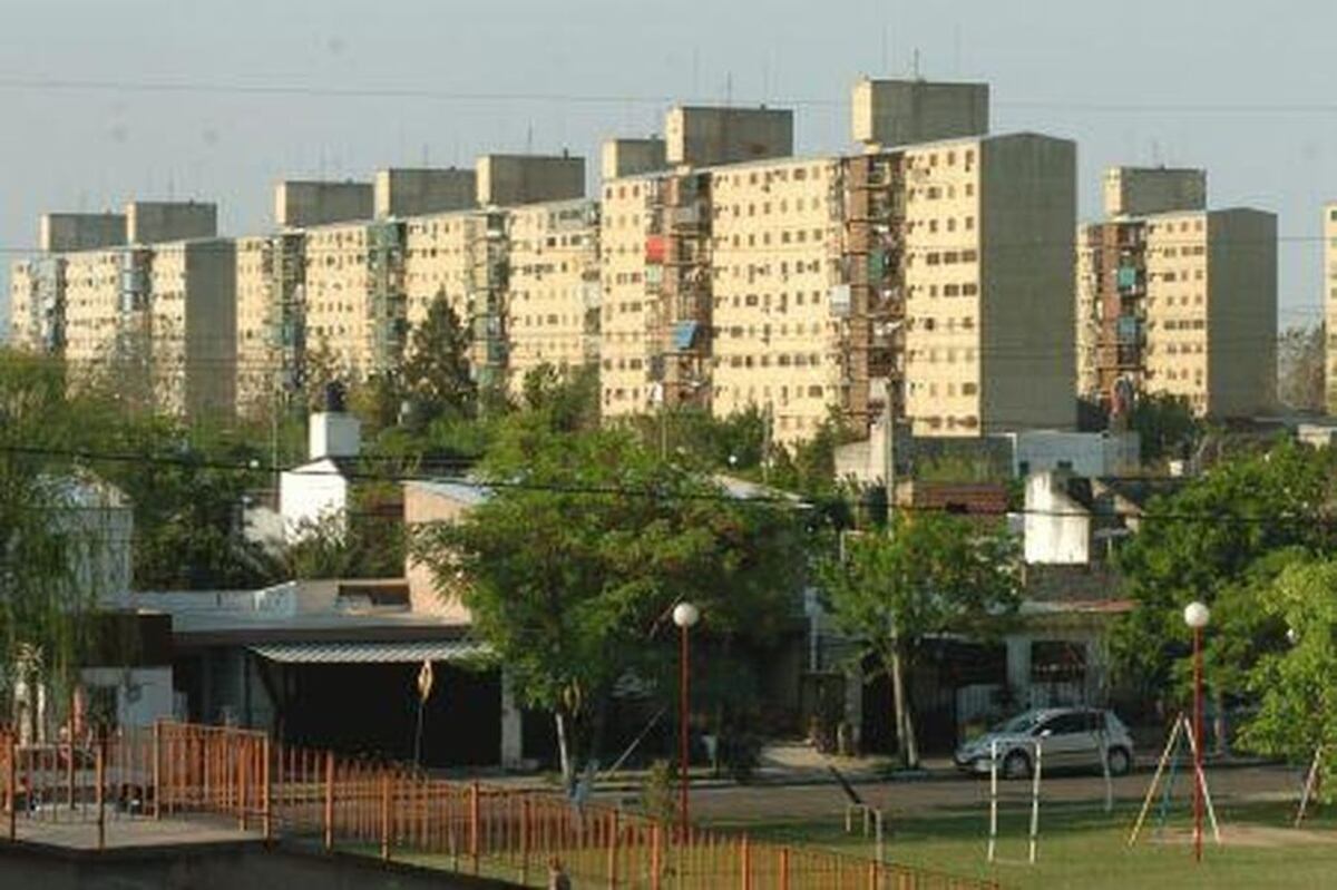Salió a robar con su hija de cinco años y la abandonó antes de huir