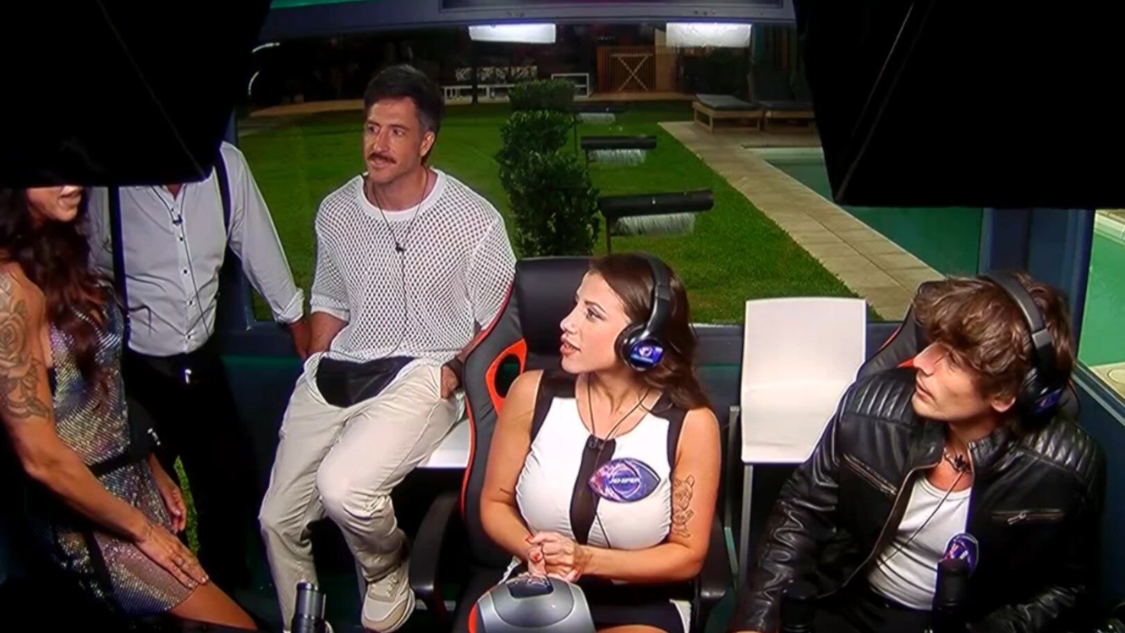 Los participantes de Gran Hermano 2025 en la sala de streaming