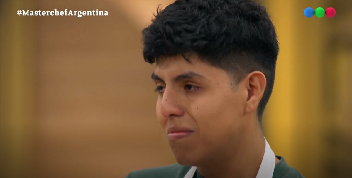 Antonio, el salteño de MasterChef, se quebró en pleno programa al escuchar el pedido de su familia