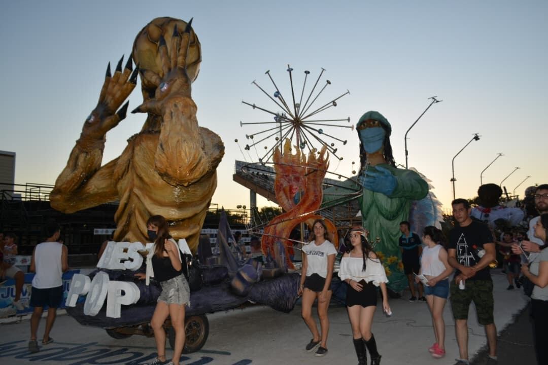 62 Desfile de Carrozas Gualeguaychú