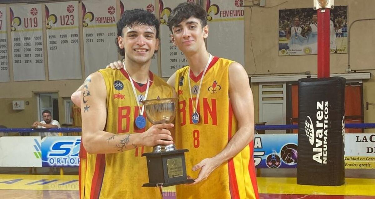Básquet: Tomás Gómez Lepez y Luca Del Grazia campeones con Bahiense del Norte