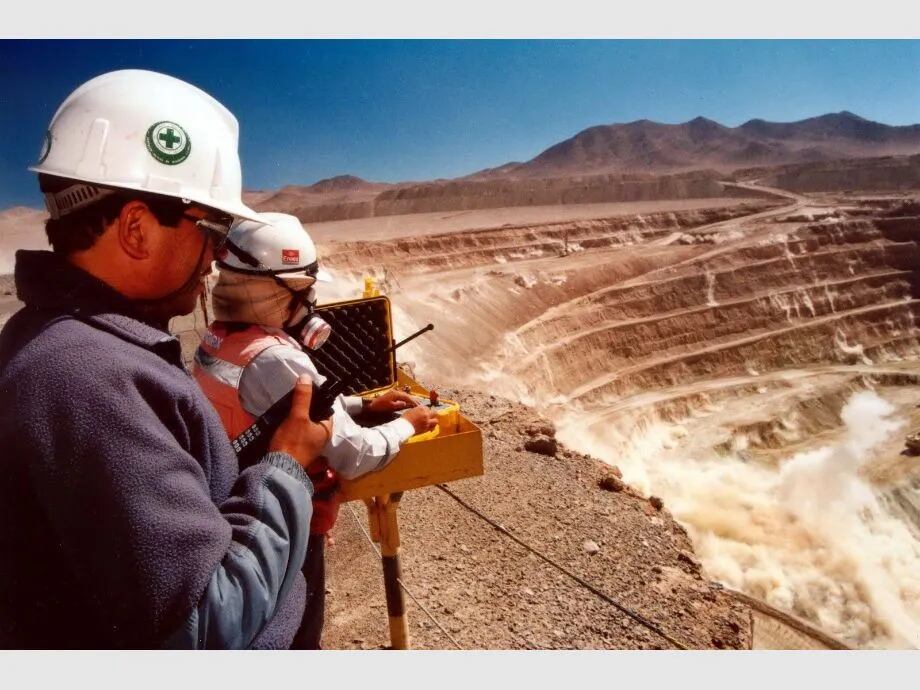 la minería en San Juan fue el fenómeno que originó una suba en los salarios de distintos sectores en San Juan.