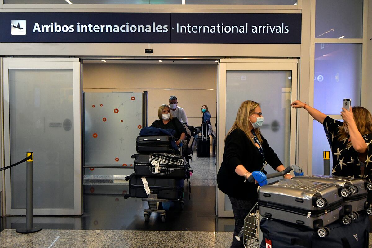 Covid en Córdoba: recién la próxima semana se sabrá si hay o no un brote de variante Ómicron