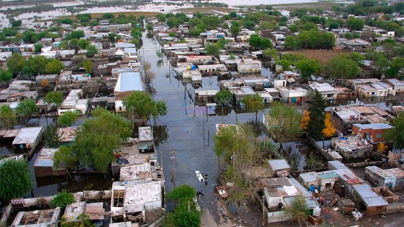 158 personas murieron durante la emergencia hídrica.