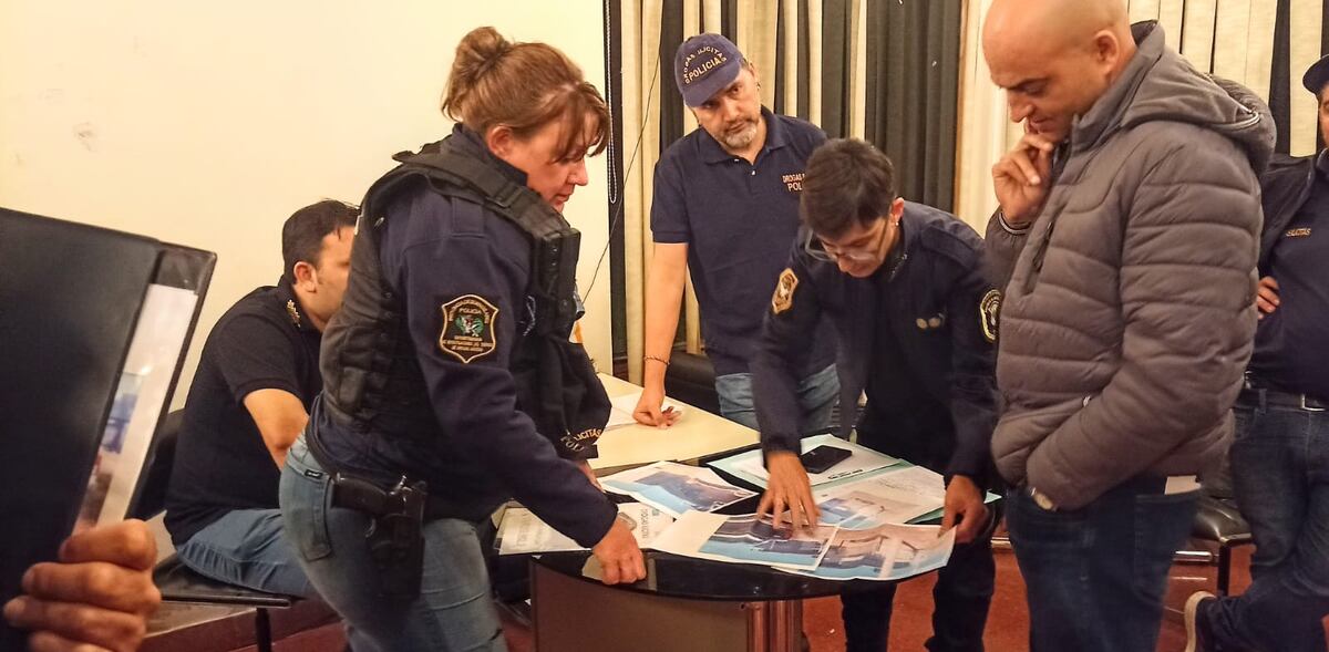 Tres Arroyos: dos detenidos en cuatro allanamientos por drogas