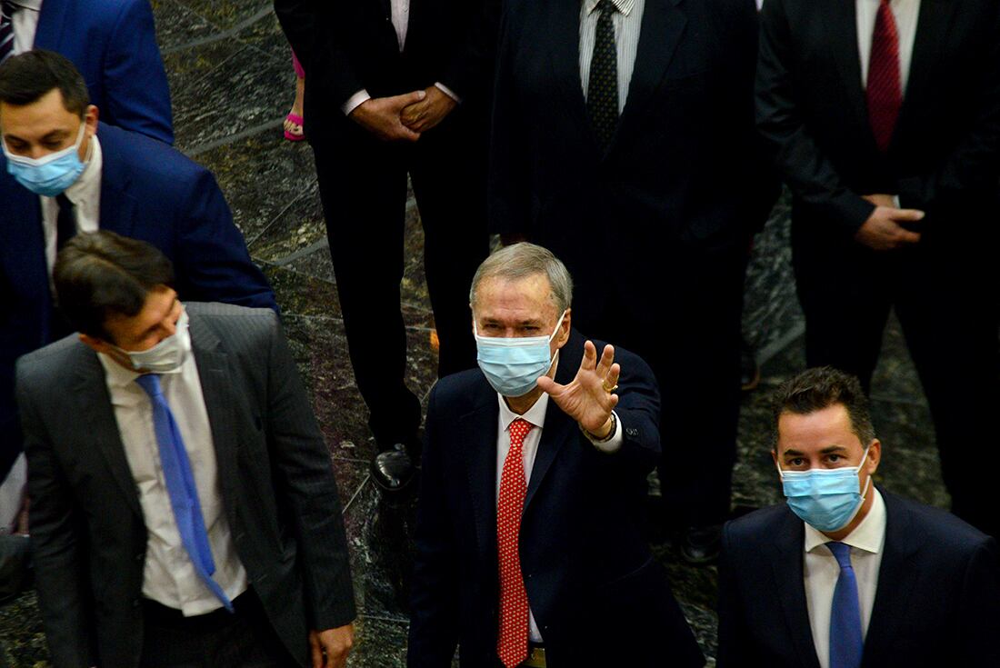 El gobernador de Córdoba, Juan Schiaretti, inaugura el 144º período de sesiones ordinarias de la Legislatura provincial. (Pedro Castillo / La Voz)