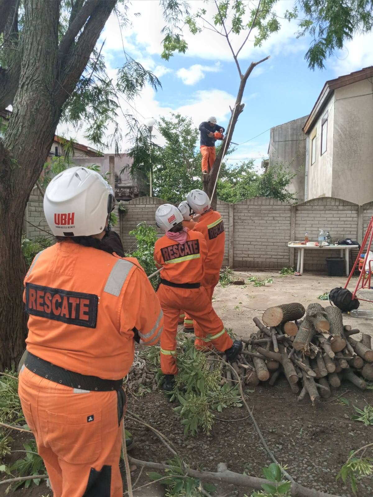 Recatistas PA: un trabajo silencioso tras el temporal en Punta Alta