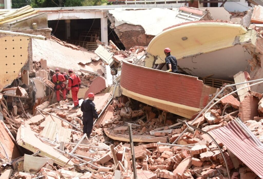 Derrumbe en Villa Gesell: hallaron el cuerpo de Nahuel, sobrino de la dueña del Hotel 