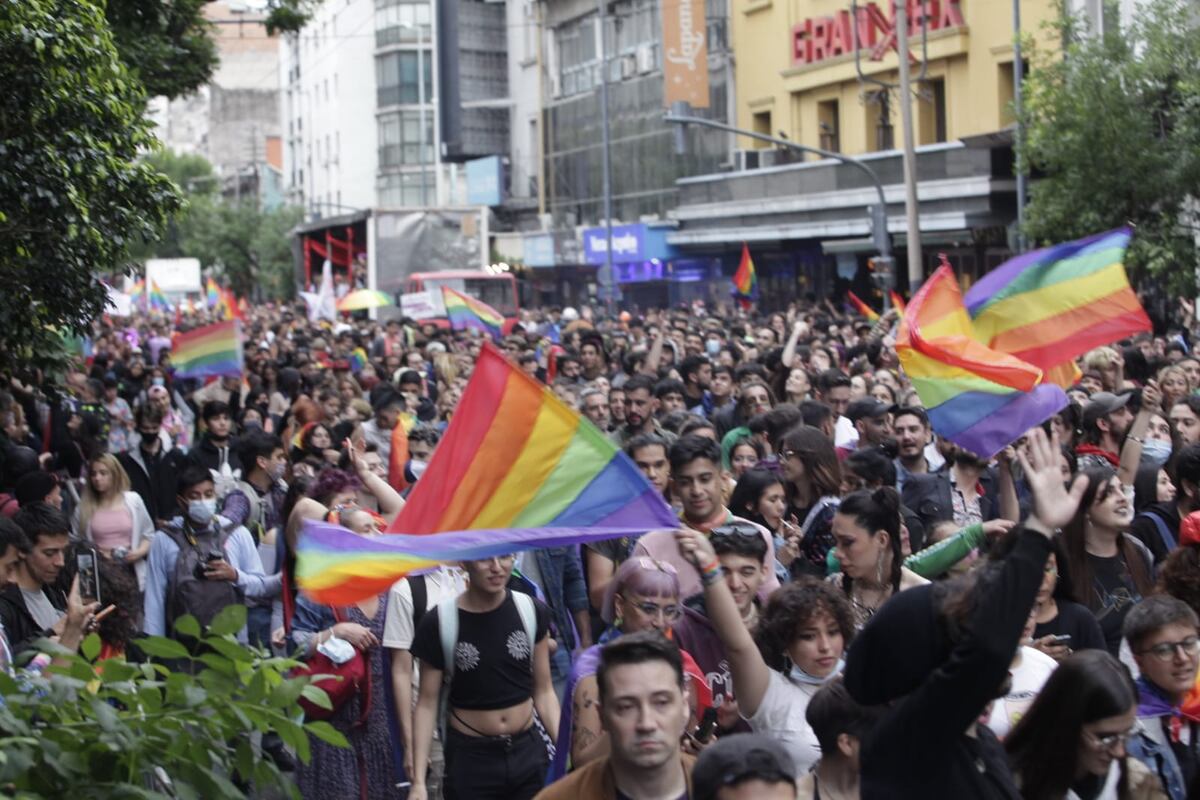 Así fue la Marcha del Orgullo LGBT+ en Córdoba