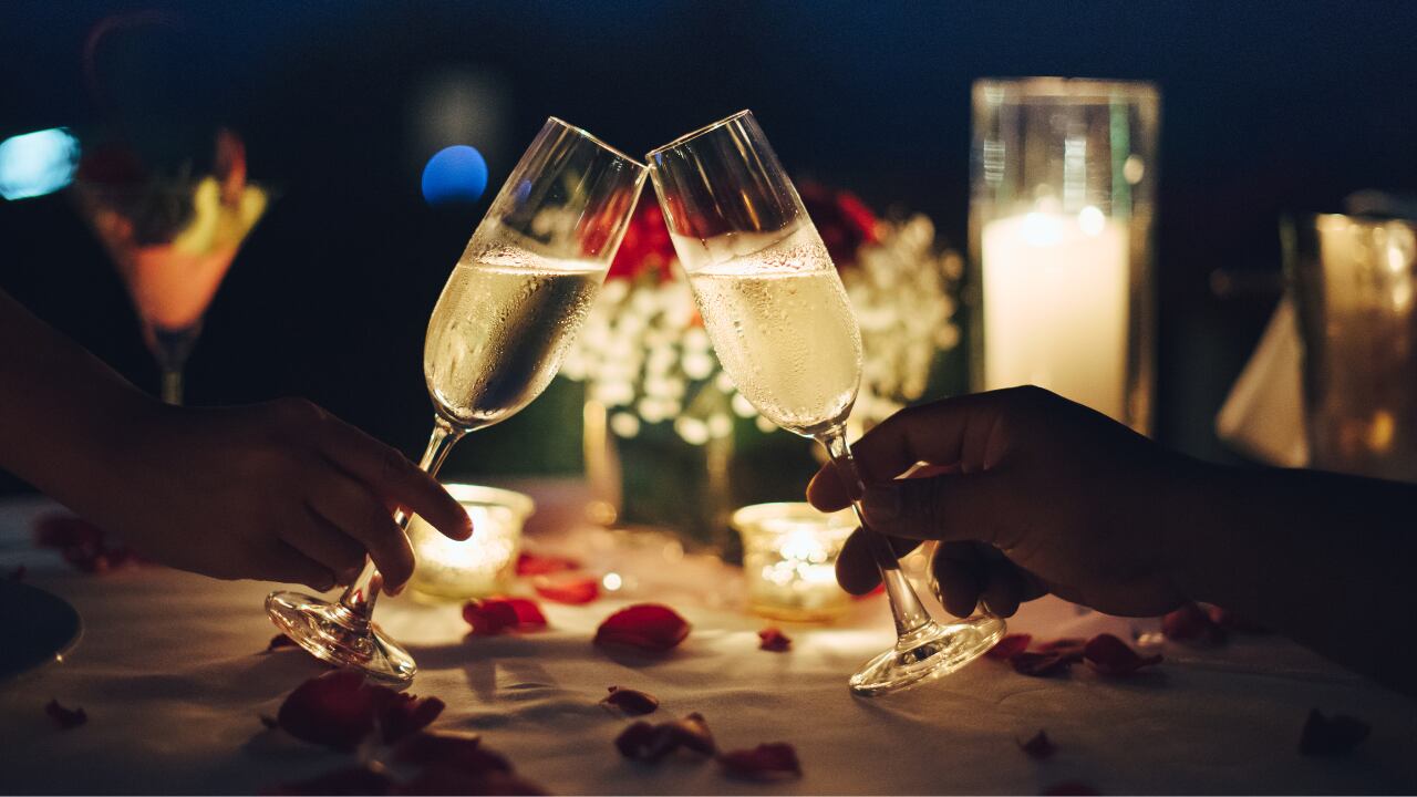 ¡Enamorate en las alturas!: deleitate en San Valentín con una romántica degustación de vinos en Mendoza.