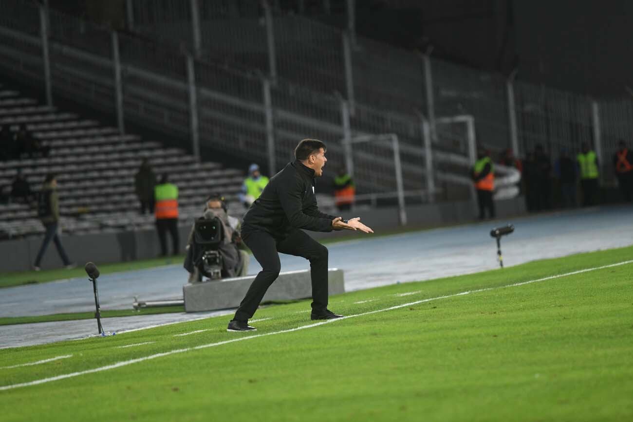 Belgrano vs Real Tomayapo de Bolivia en el estadio Kempes (Javier Ferreyra / La Voz)