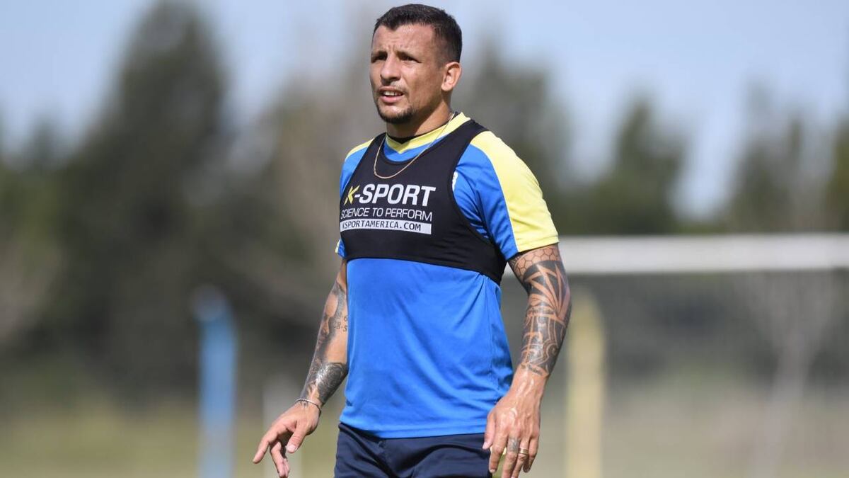 Emiliano Vecchio sobre Rosario Central: una “guerra que no le servía a nadie”