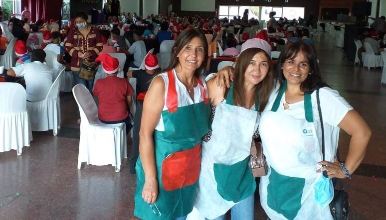 La Fundación Granito de Arena celebró su tradicional cena de fin de año con chicos de toda la provincia y siguiendo los protocolos de bioseguridad e higiene.