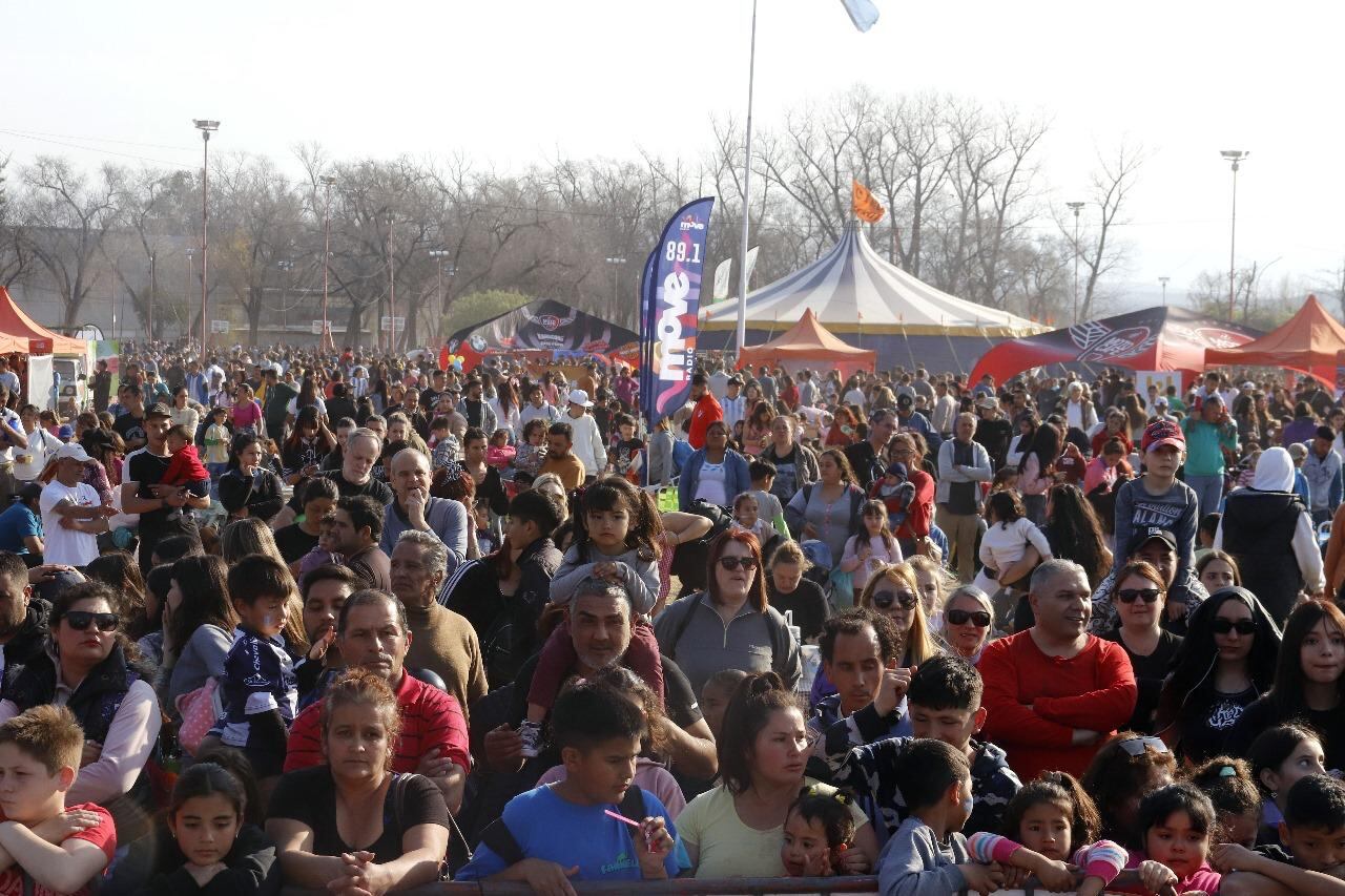 30 mil personas en el Parque de Asistencia Rally.