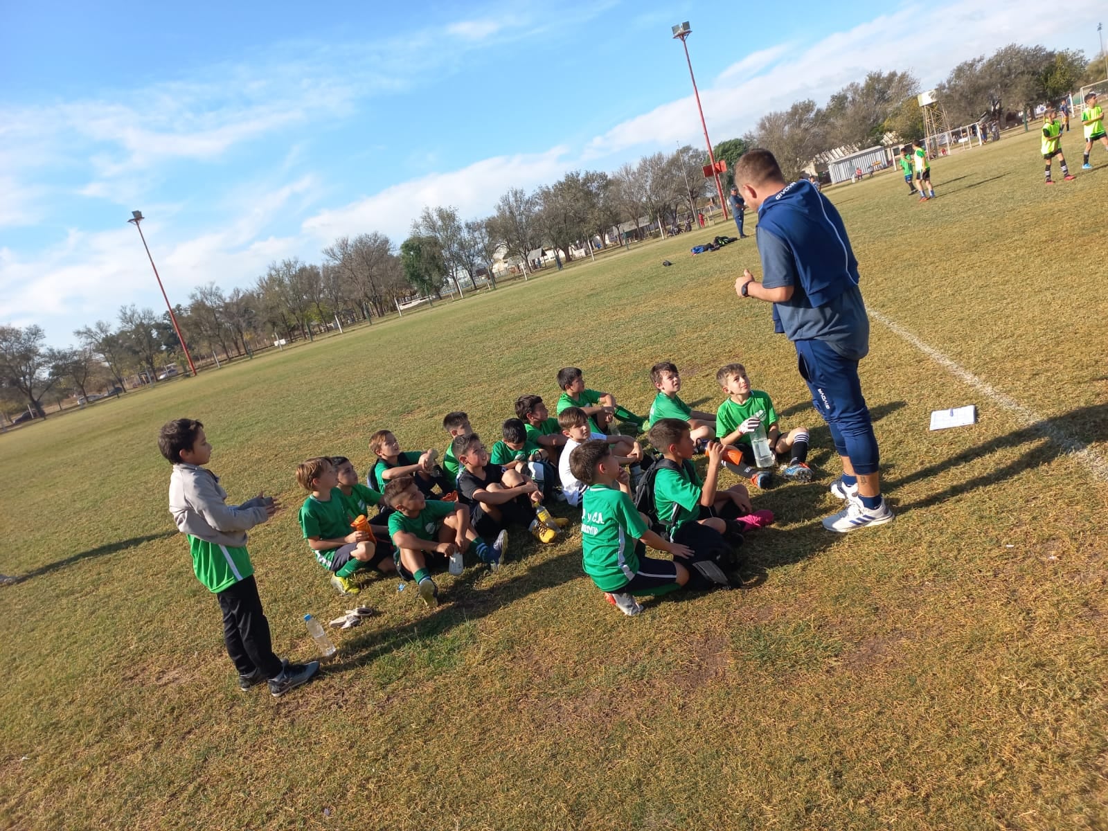 Talleres visitó las inferiores del Cultural Arroyito