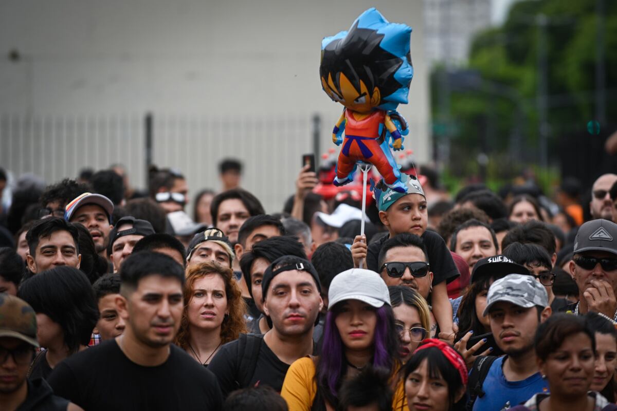La Genkidama argentina: fanáticos de Dragon Ball despidieron a Akira Toriyama en el Obelisco