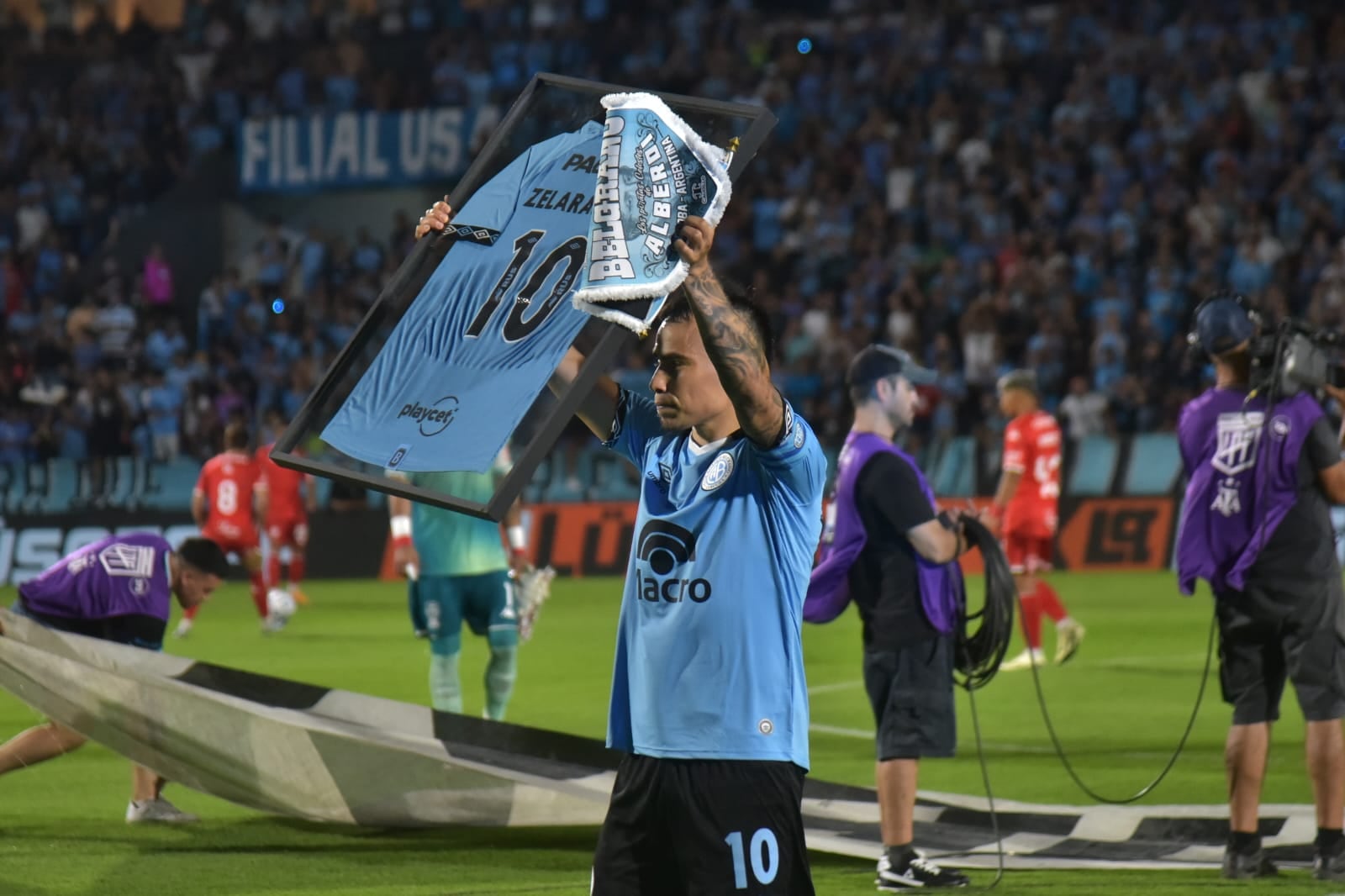 Belgrano enfrentó a Huracán por la primera fecha del Apertura de la Liga Profesional 2025. (Facundo Luque / La Voz)