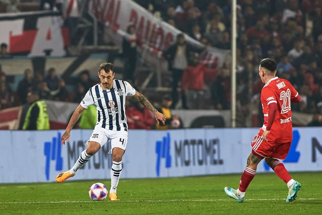 Catalán en el partido ante River por los 16avos de final de la Copa Argentina. (Prensa Talleres)