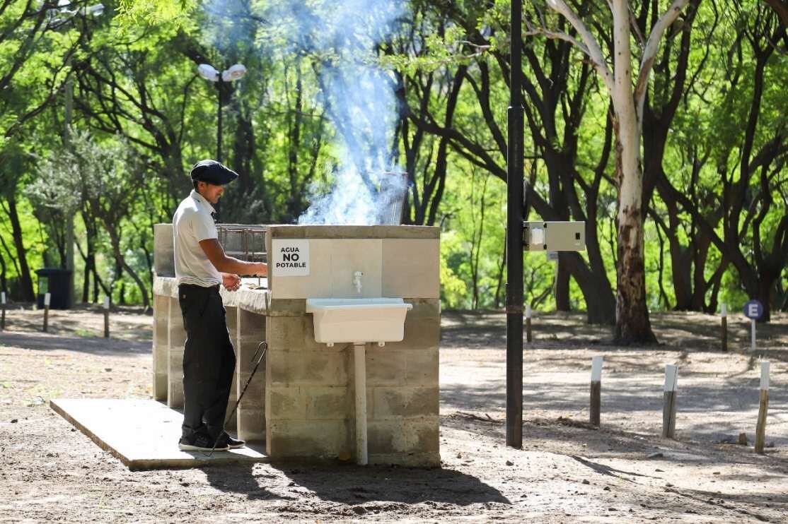 Está habilitado el ingreso al renovado parque municipal en Valle Grande.