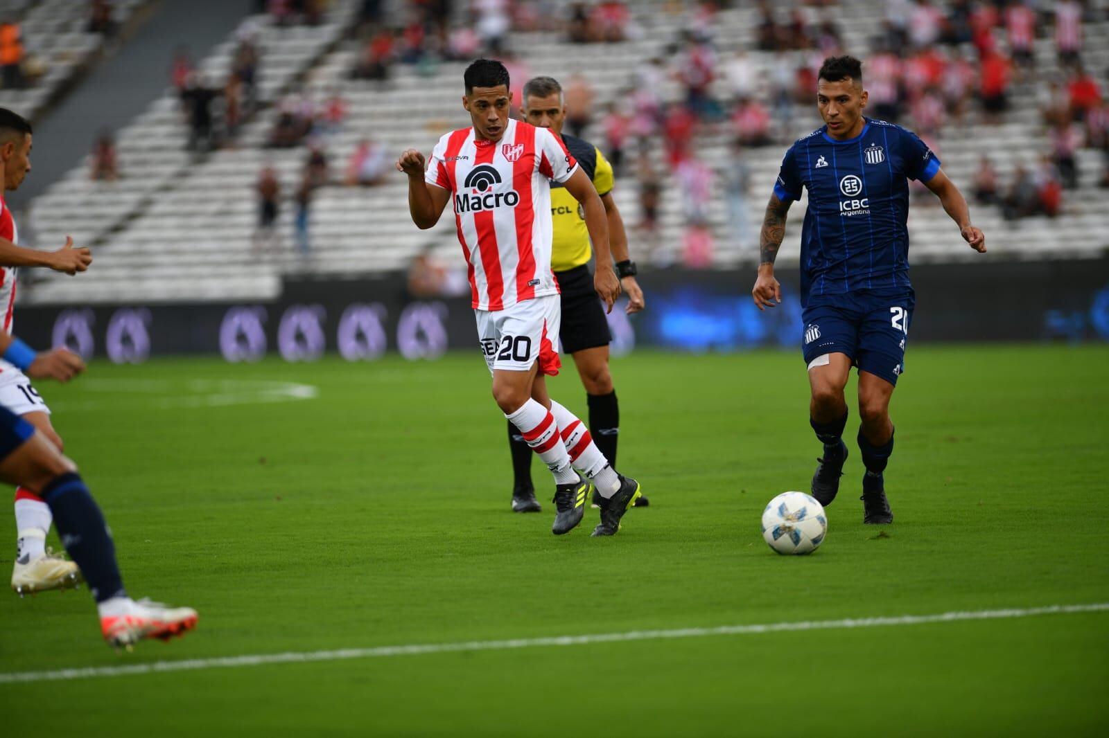 Instituto vs Talleres en el Mario Alberto Kempes. (Pedro Castillo / La Voz)