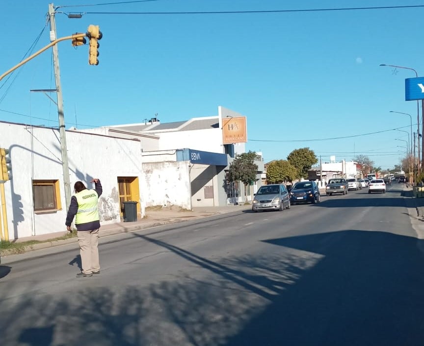 Caos en el transito en Arroyito por el fin de semana XXL