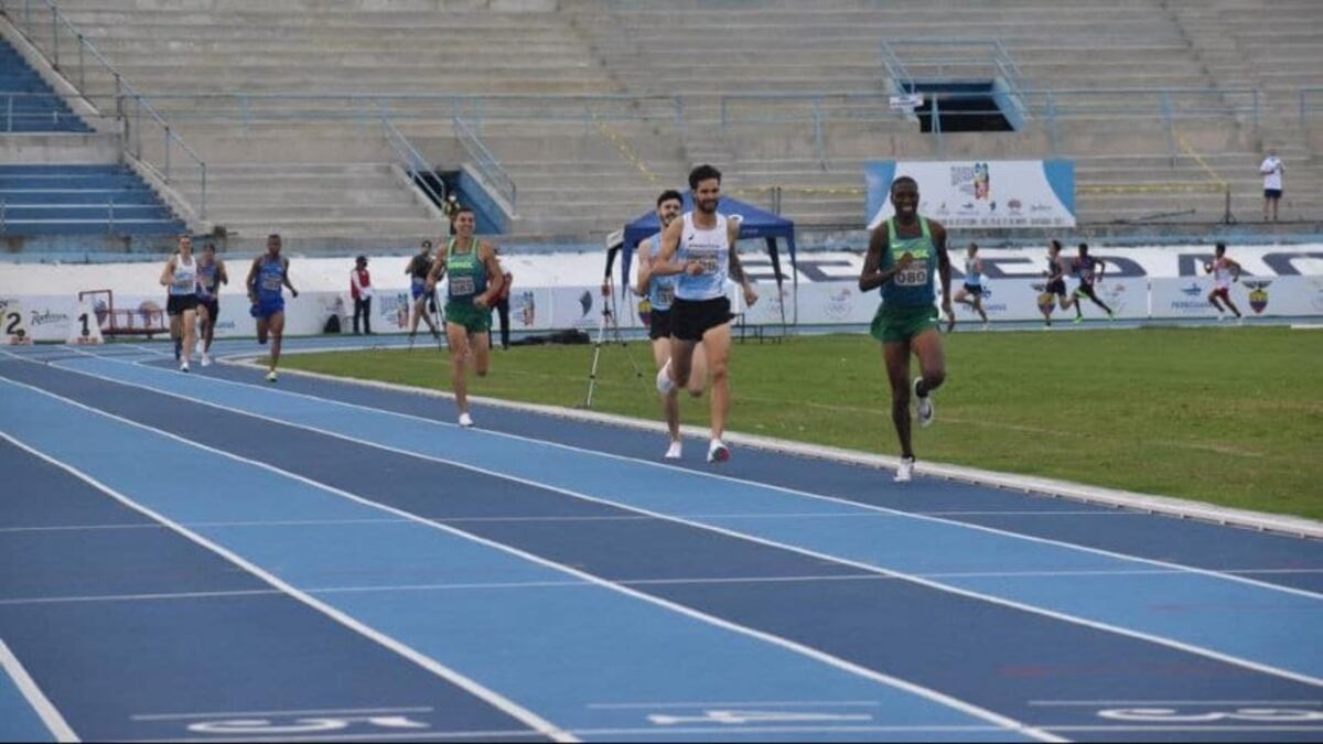 El concordiense Federico Bruno, medalla de plata en el Sudamericano de Ecuador