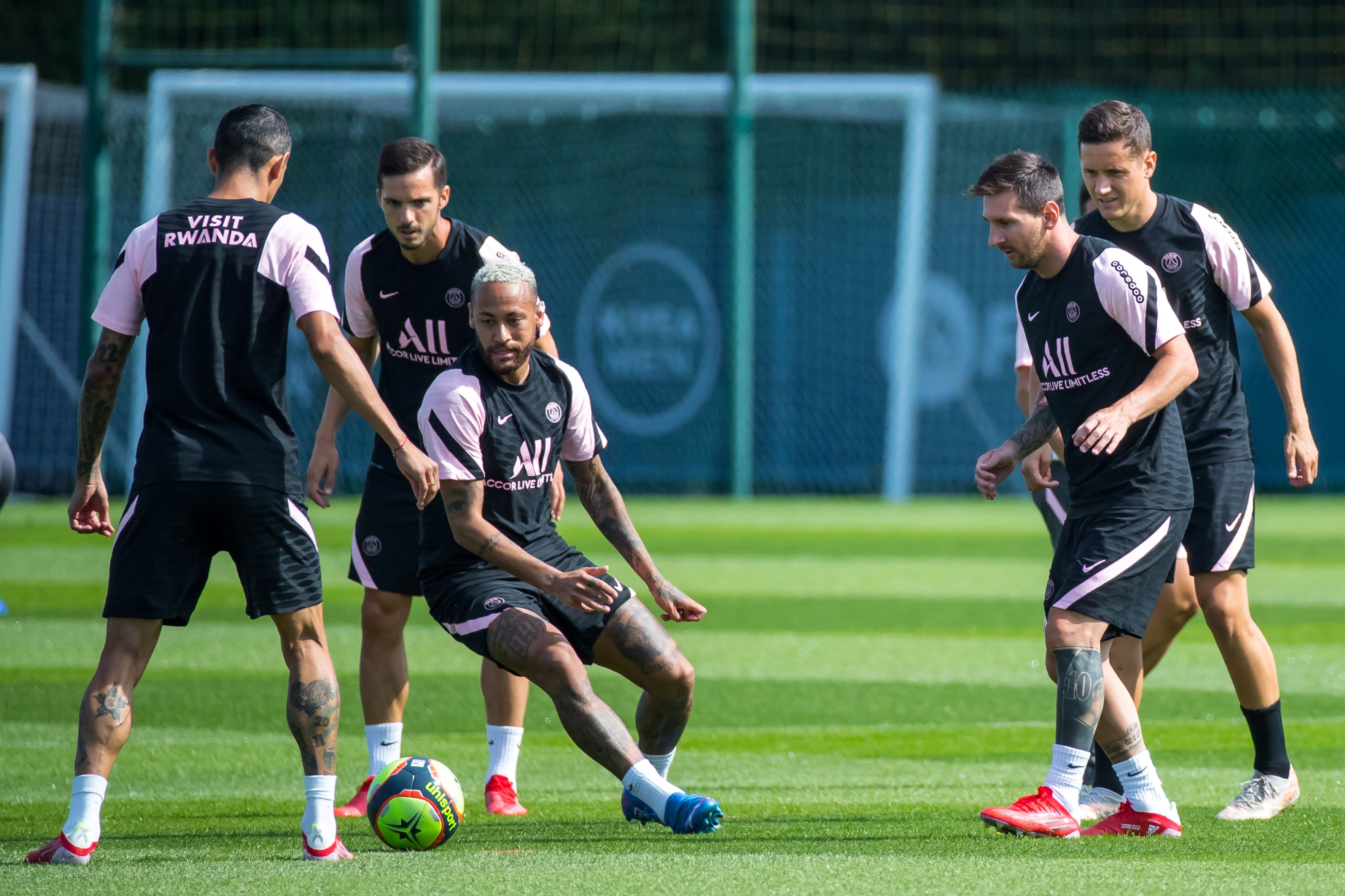 Las mejores fotos del segundo entrenamiento de Lionel Messi en PSG.