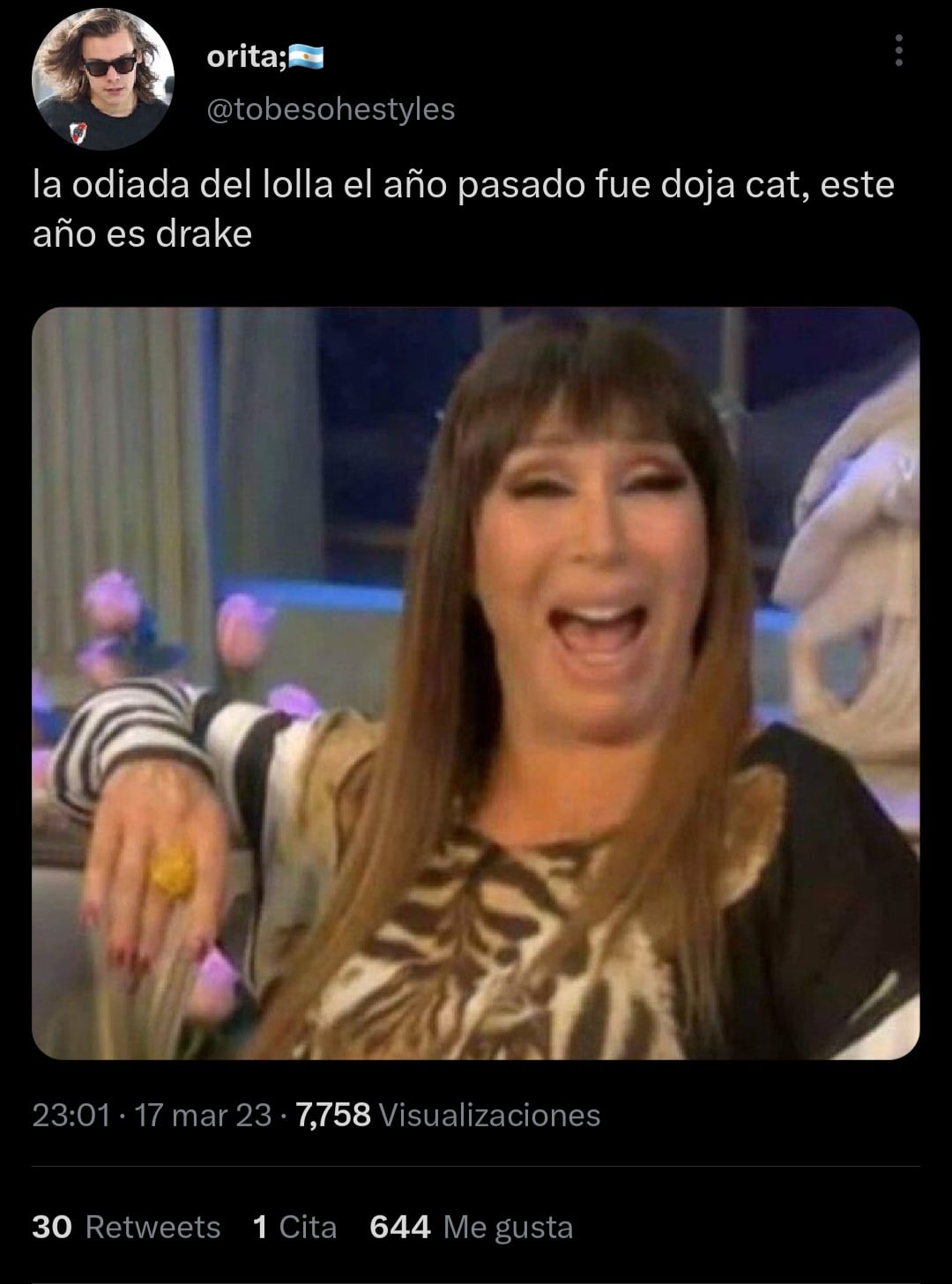 Los mejores memes que dejó la decisión de Drake de suspender el show vía streaming.