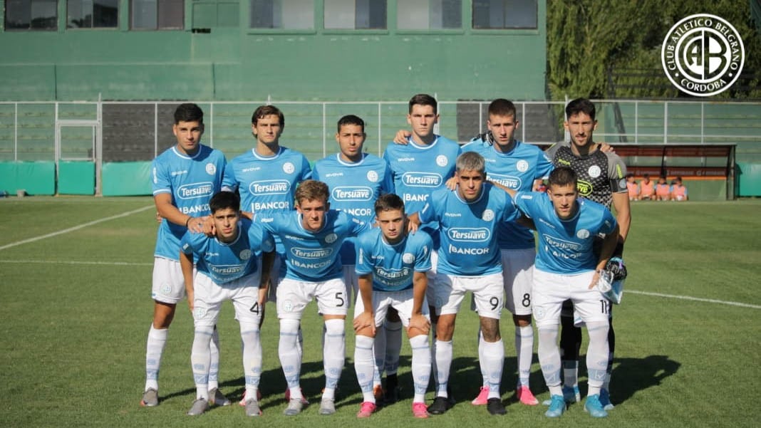 La “B”, en la semi ante San Martín (SJ) formó con: Strumia, Calderón, Heredia, Romero, Cravero, Morales, Barrea, González, Colazo, Tapia y Lencioni.